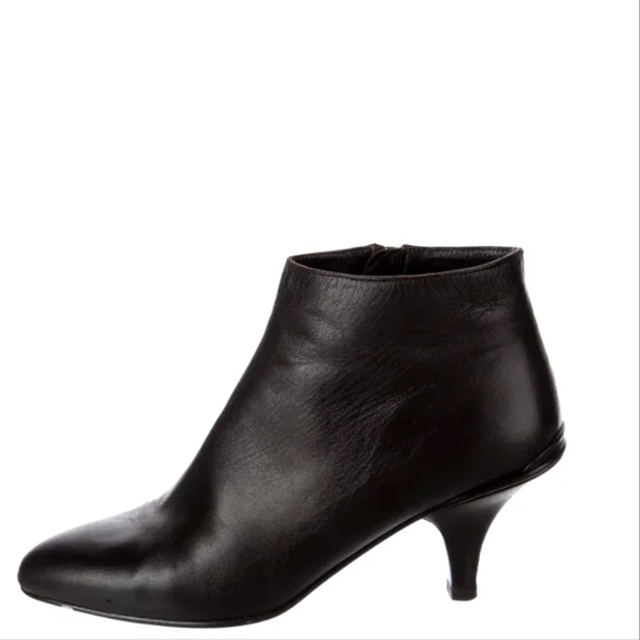 PRADA KITTEN HEEL LEATHER BOOTIES SIZE 39.5 - Picture 1 of 17